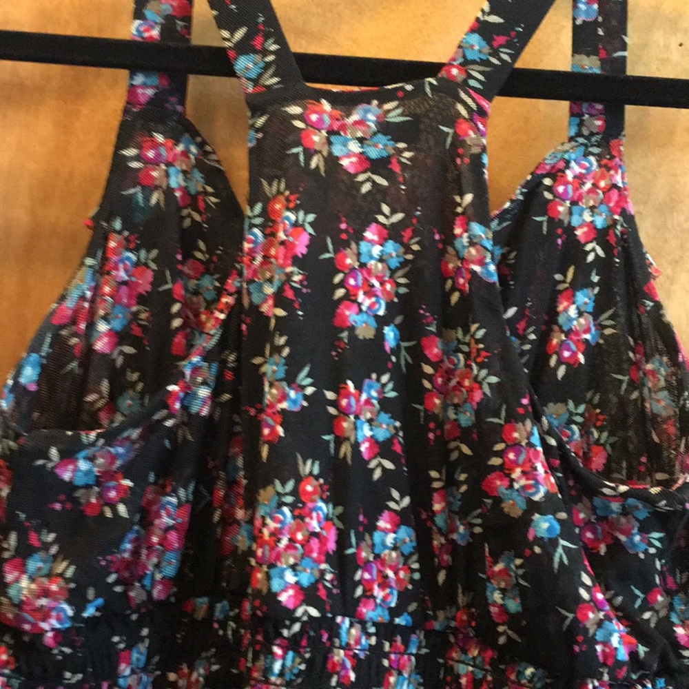 Top - Picture 7 of 7